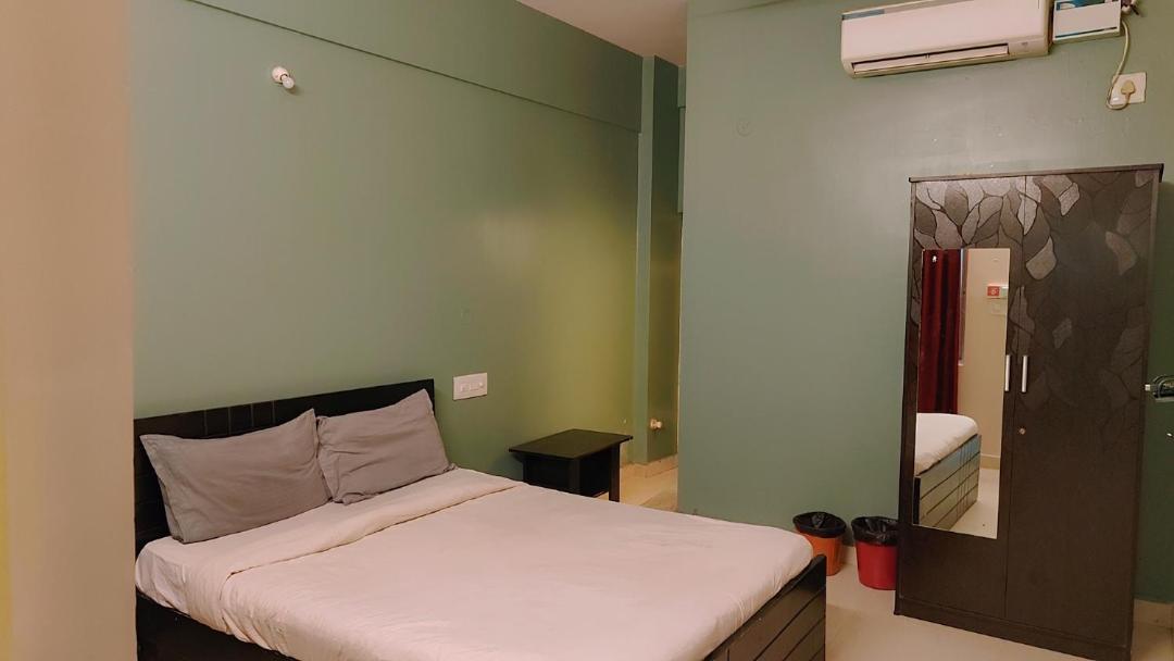 Metro Suites Bangalore Ngoại thất bức ảnh