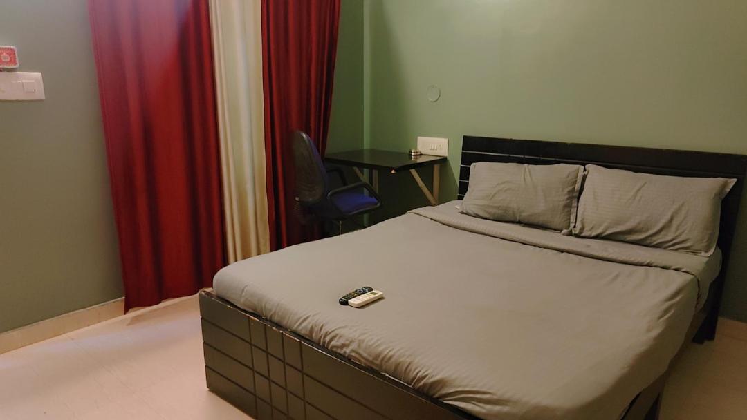 Metro Suites Bangalore Ngoại thất bức ảnh